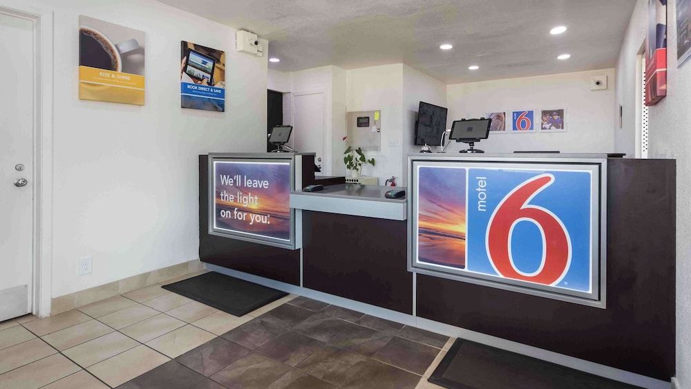 Motel6 Meridian, MS 11/60