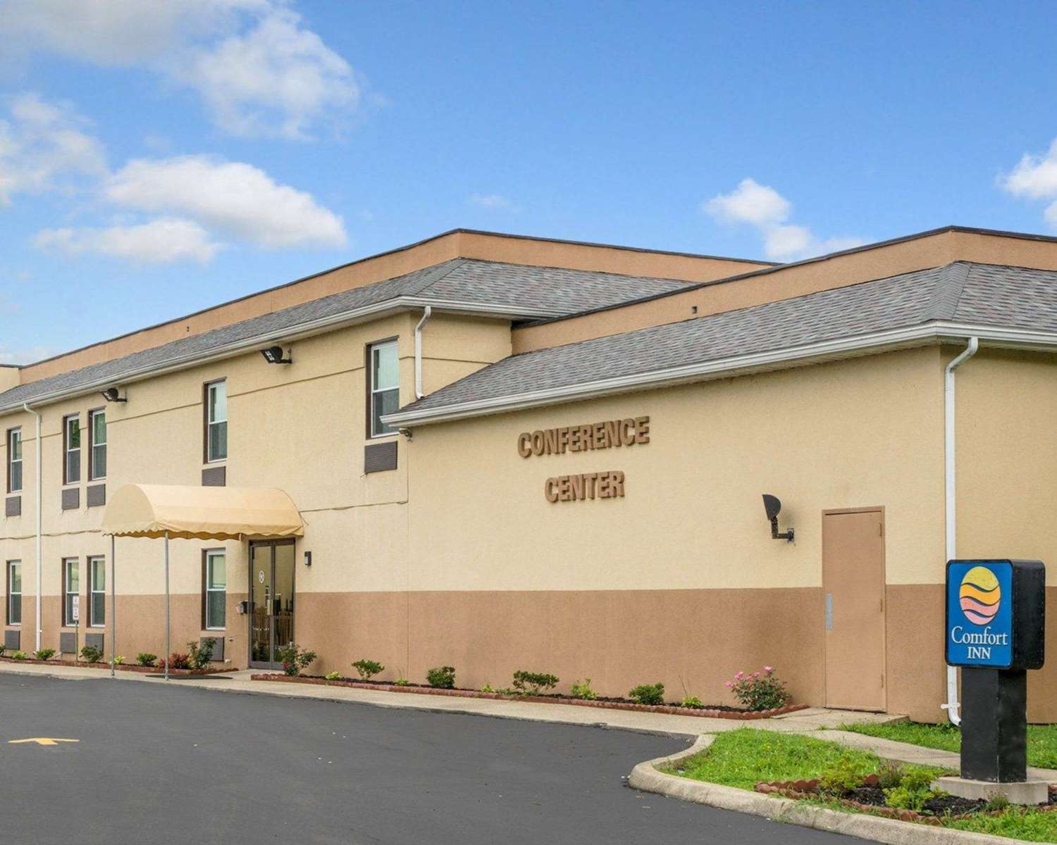 Comfort Inn Piketon near Fairgrounds 2/47