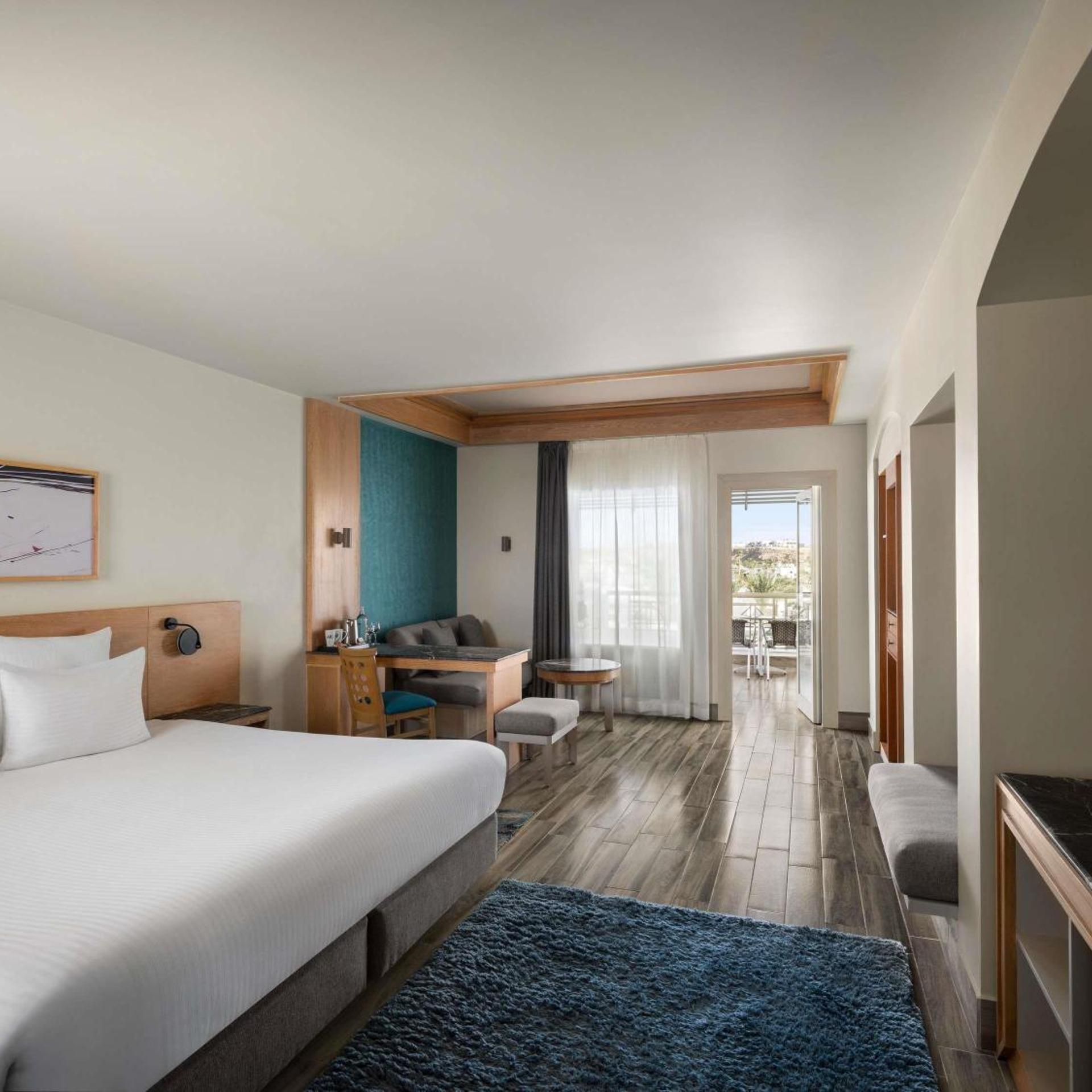 Standard, Double Bed, Pool Side, Palm Wing، Novotel Sharm El Sheikh Beach Side 2/10