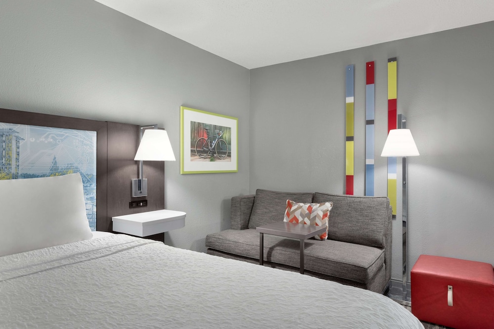 Hampton Inn Greenville/Simpsonville 19/38