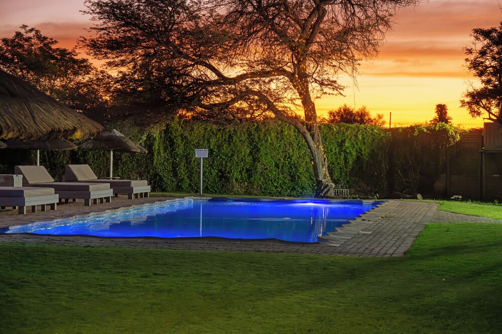 Kuruman Lodge 12/18