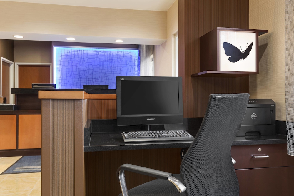 SureStay by Best Western Mount Pleasant Racine 46/61