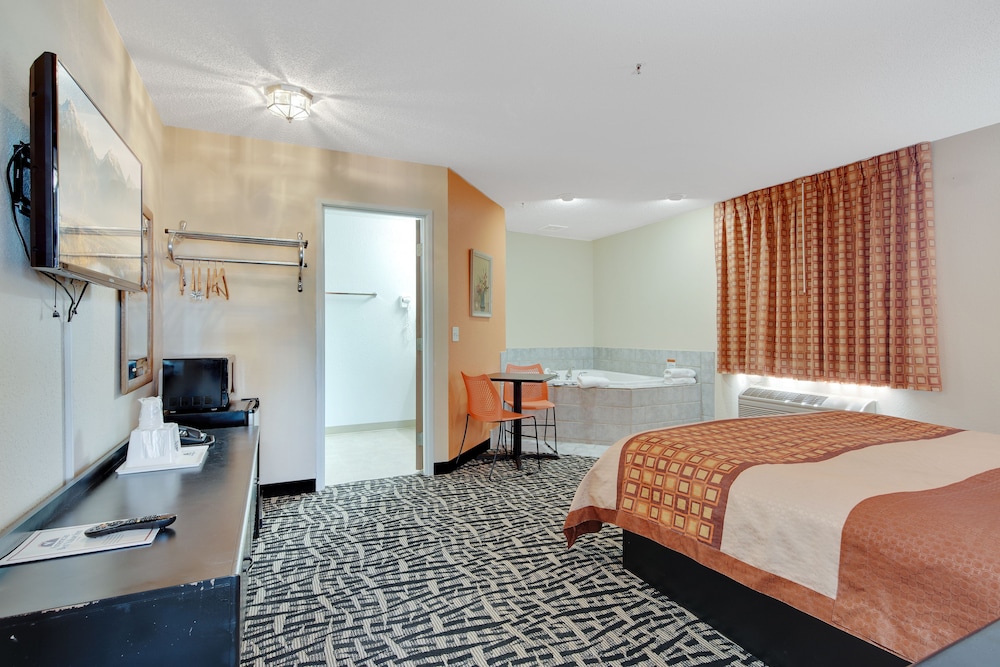 Americas Best Value Inn 17/53
