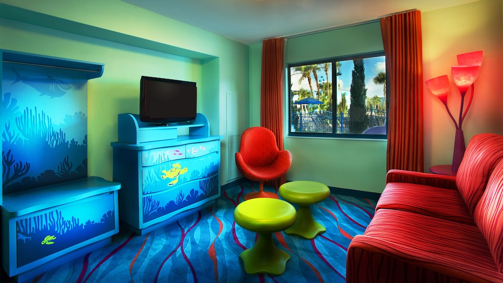 Disneys Art of Animation Resort 24/50