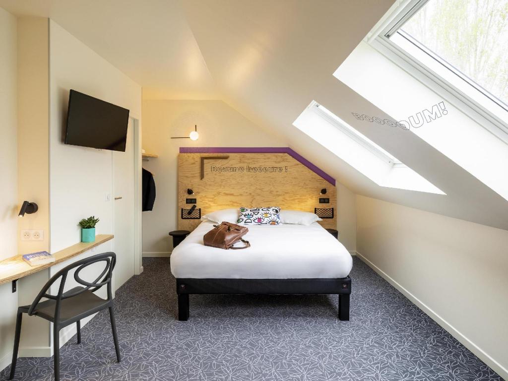 Pop, Family, Double Bed