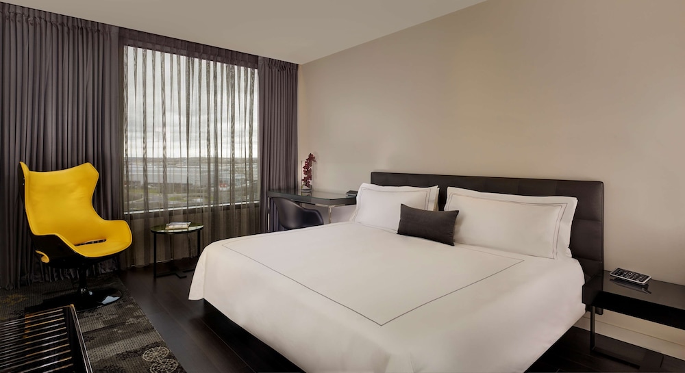 Park Plaza Park Royal 20/67