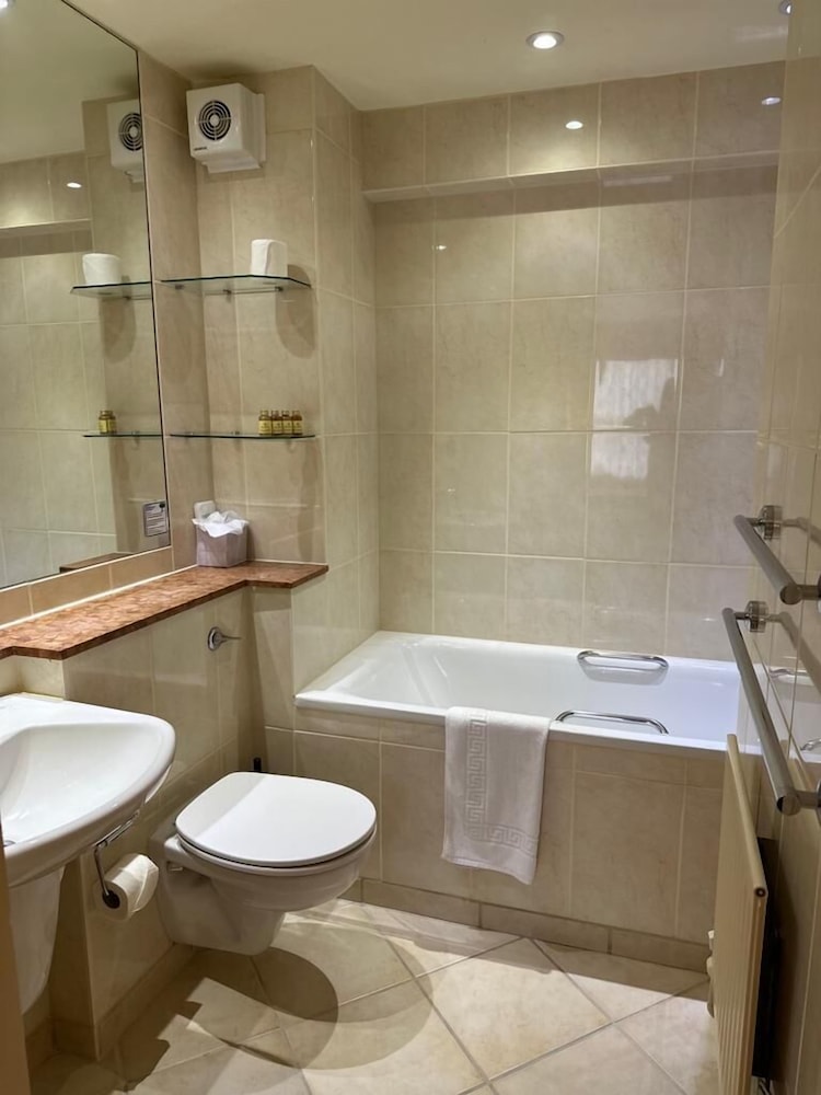 La Trelade Hotel 50/50