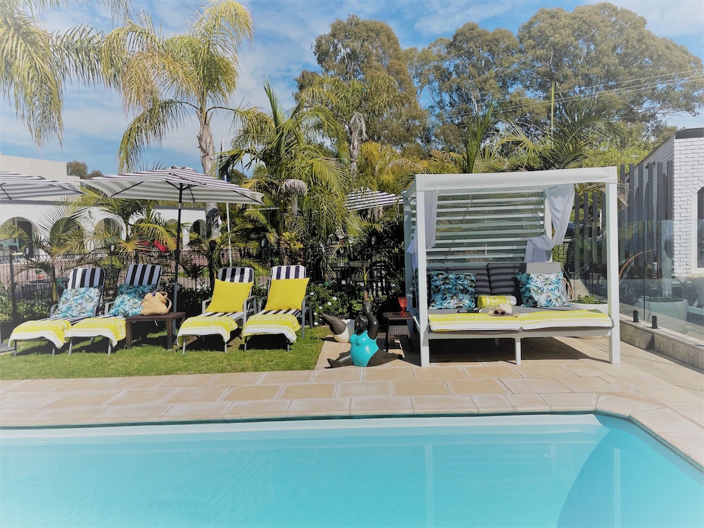 MULWALA MURRAY RIVER MOTEL 43/73