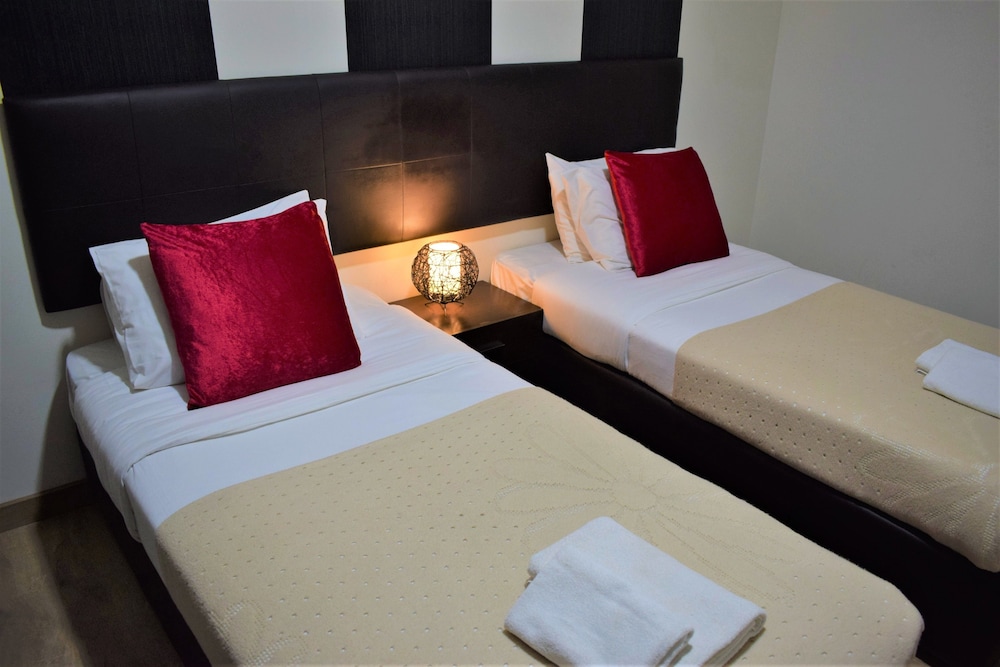 Universo Romantico Guesthouse And Spa 25/50