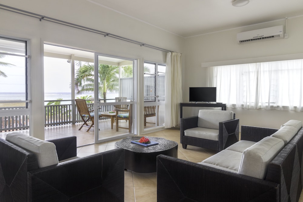 Moana Sands Beachfront Villas 26/50