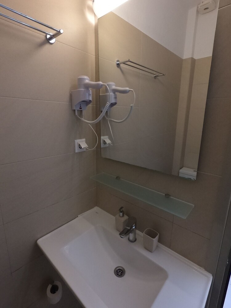Finikas Garden Beach Resort Nikiti 47/50