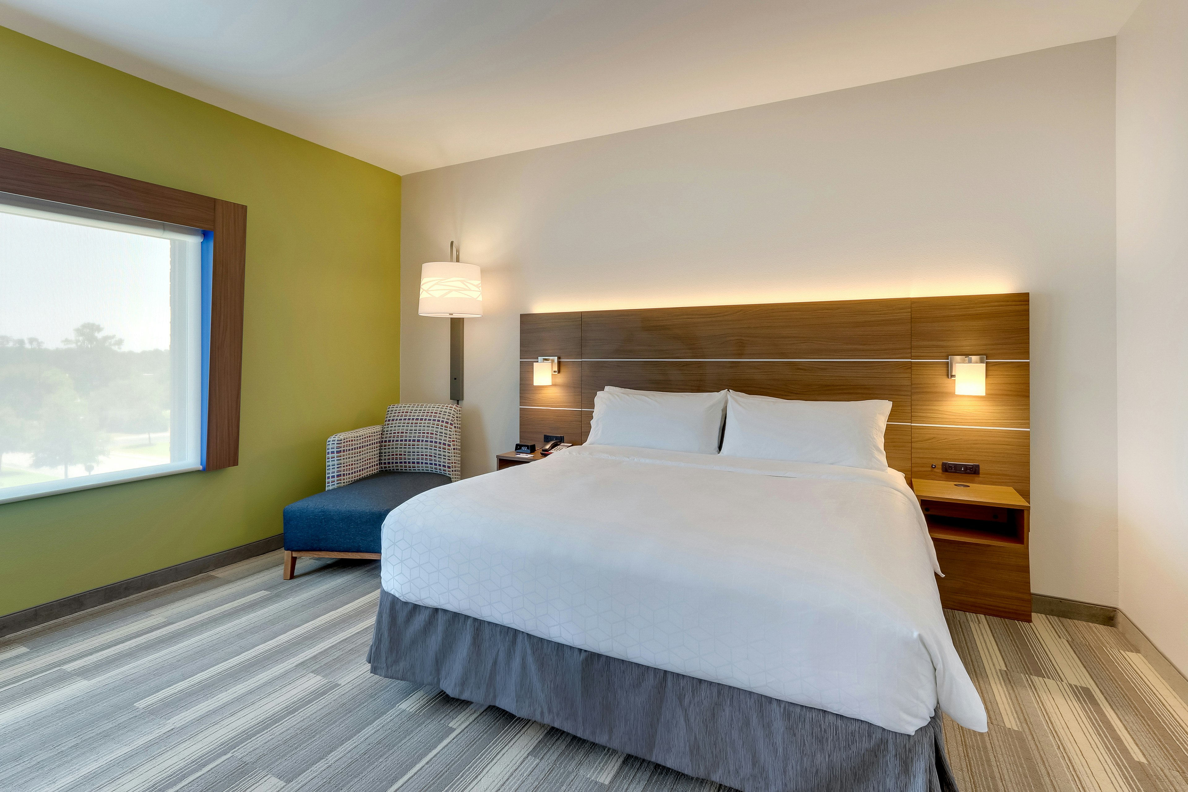 Premium, King Bed