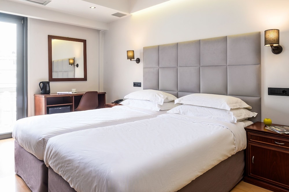 Athens Odeon Hotel 22/69
