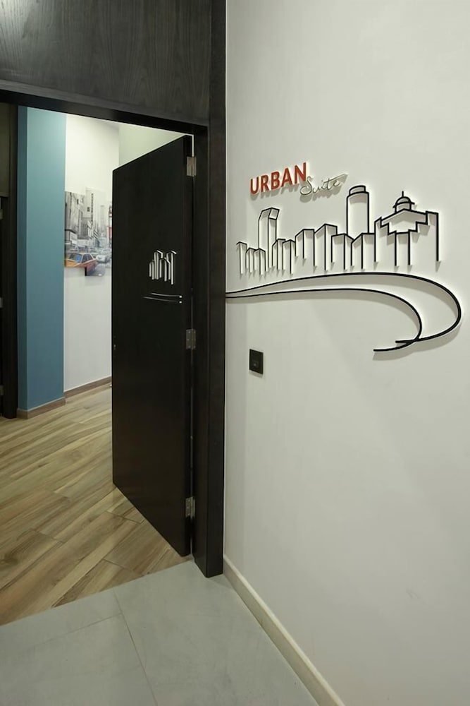 Gran Marina Suites 43/67
