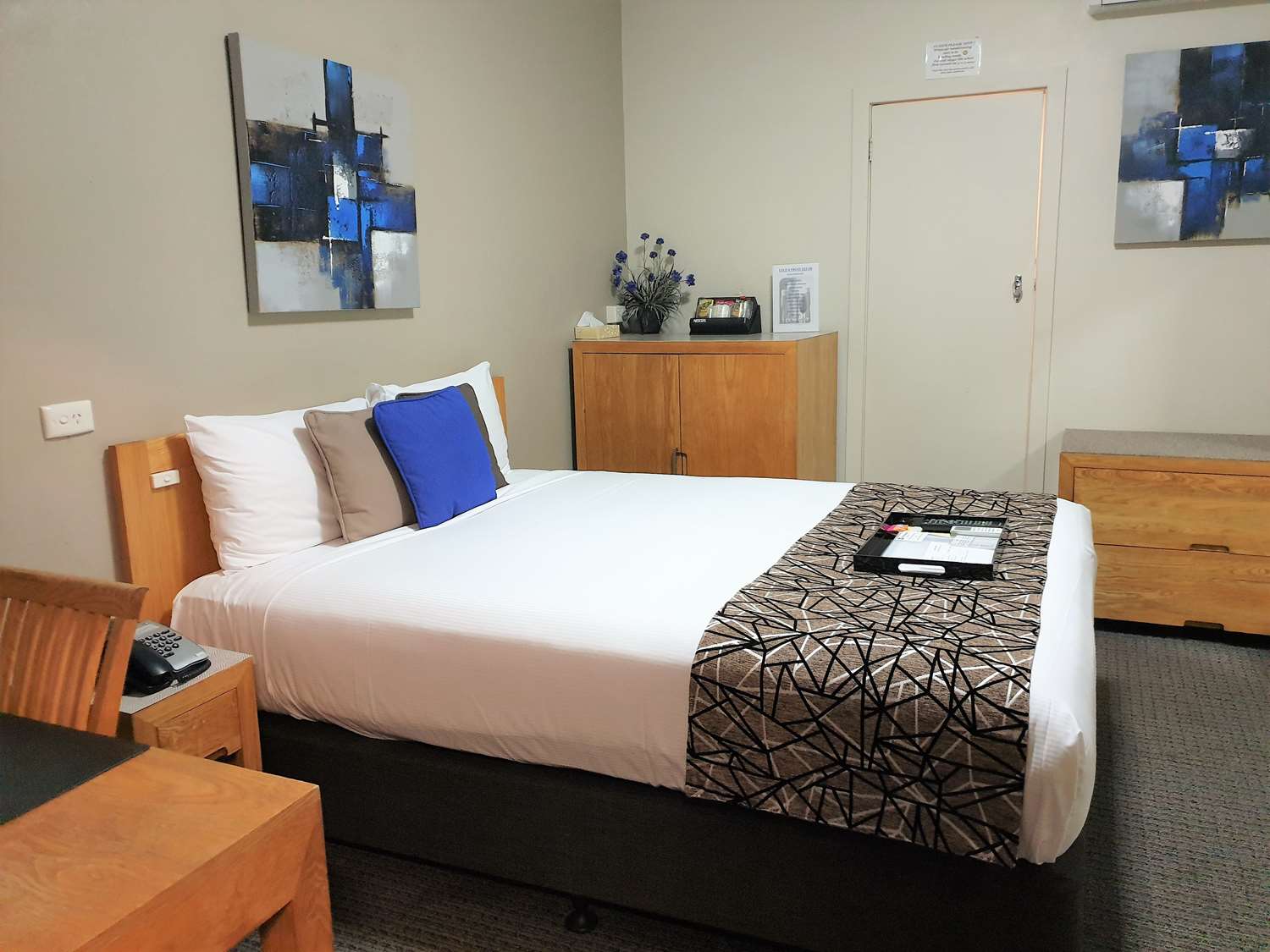 Best Western Endeavour Motel 7/40