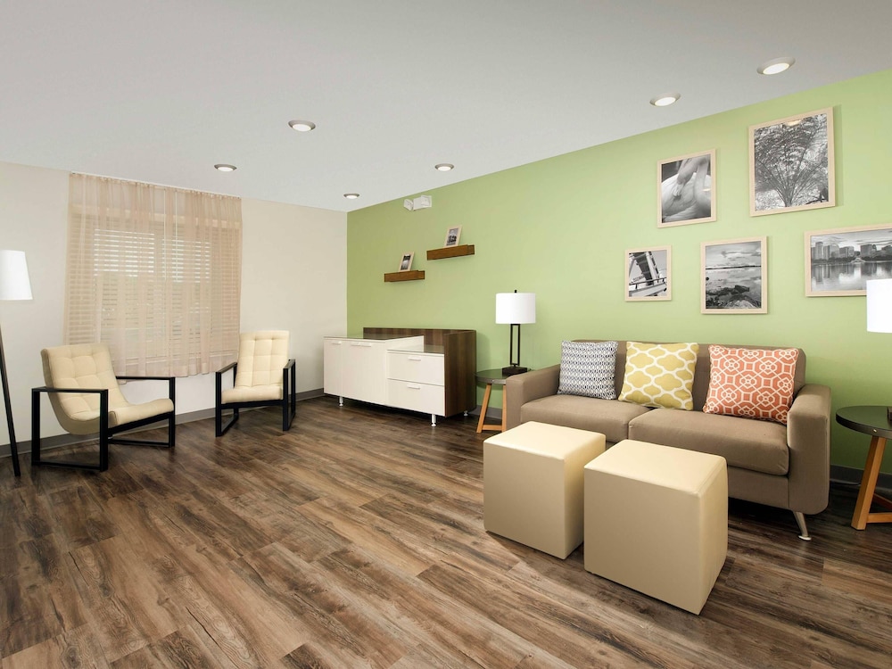 WoodSpring Suites Manteca - Stockon South 43/63