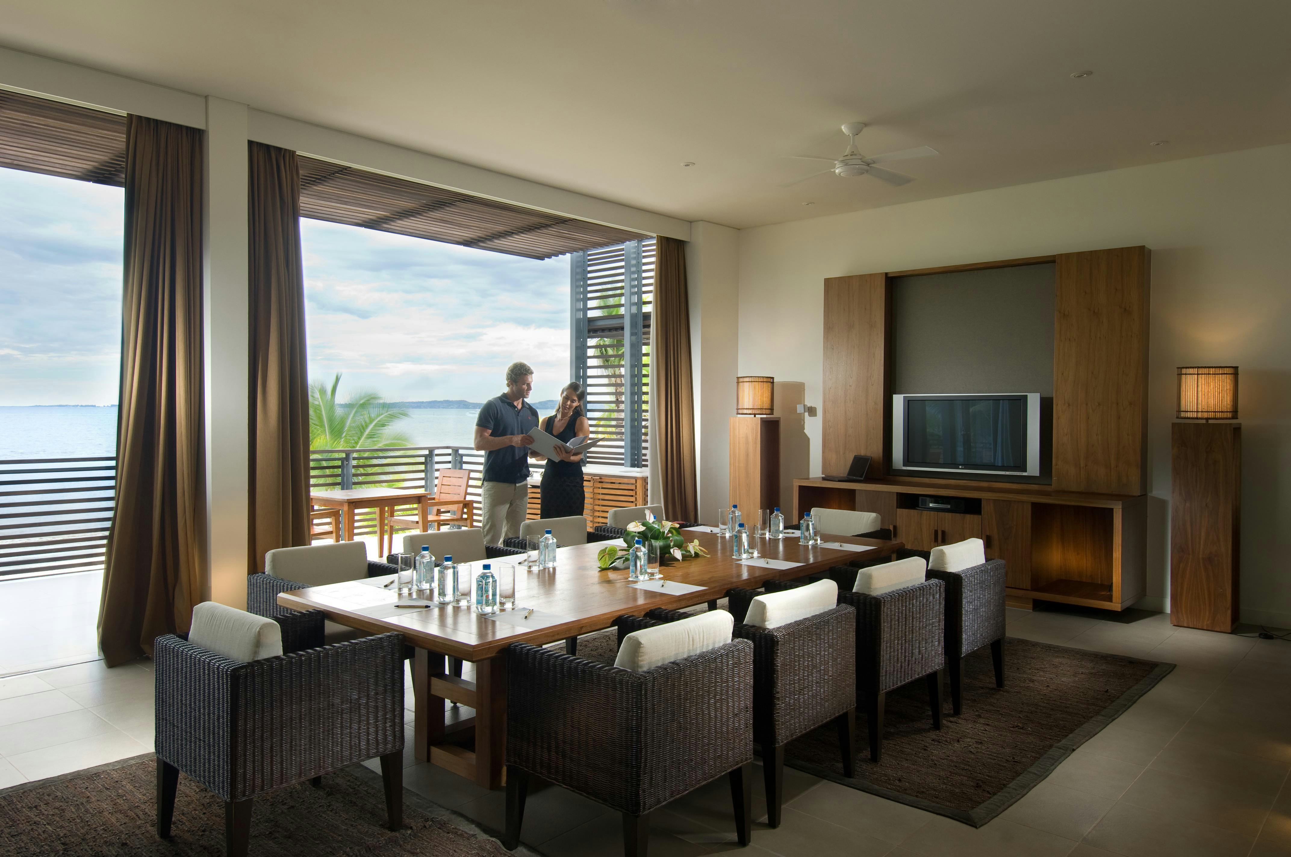 Hilton Fiji Beach Resort And Spa 43/82