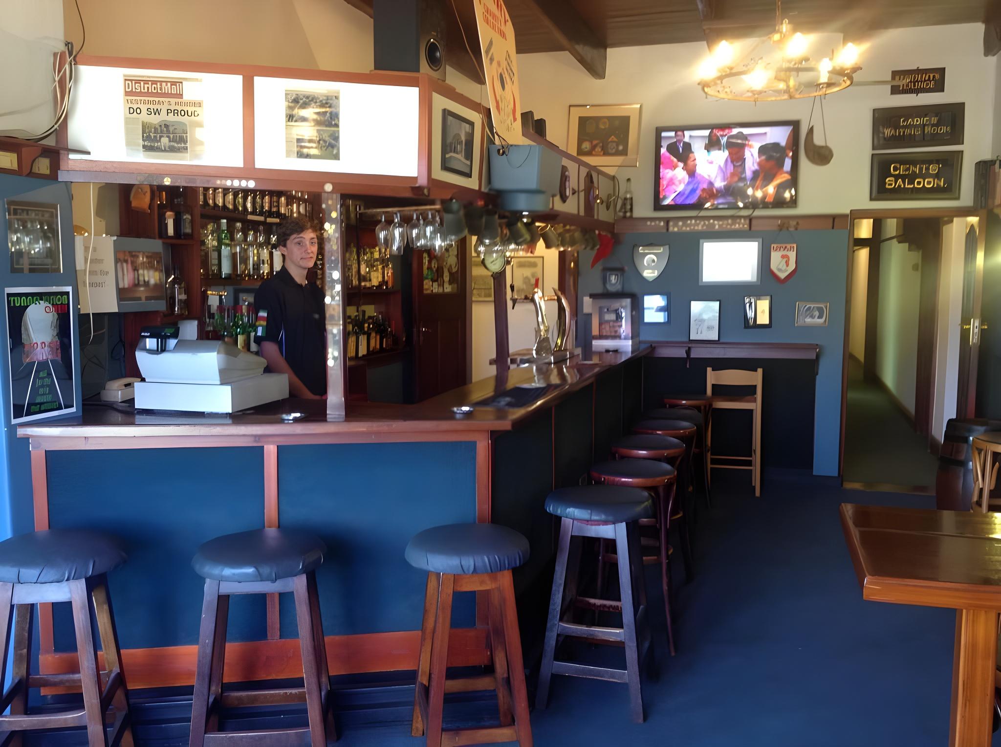 Somerset Guest Lodge 14/25