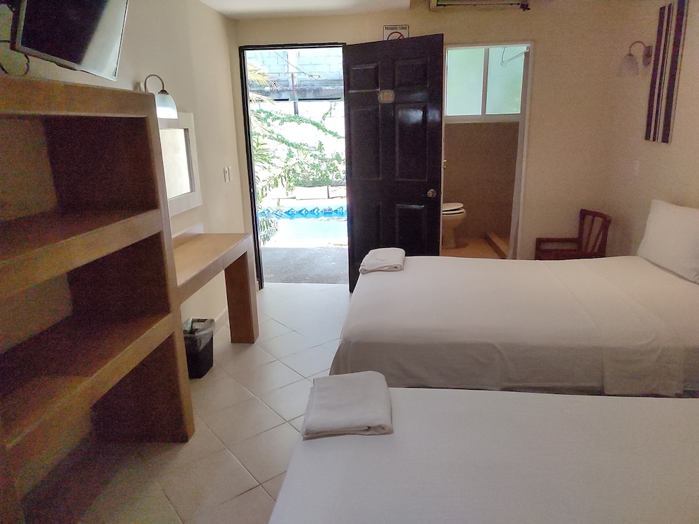 غرفة قياسية بسريرين مزدوجين، Hotel Ashly 2/10