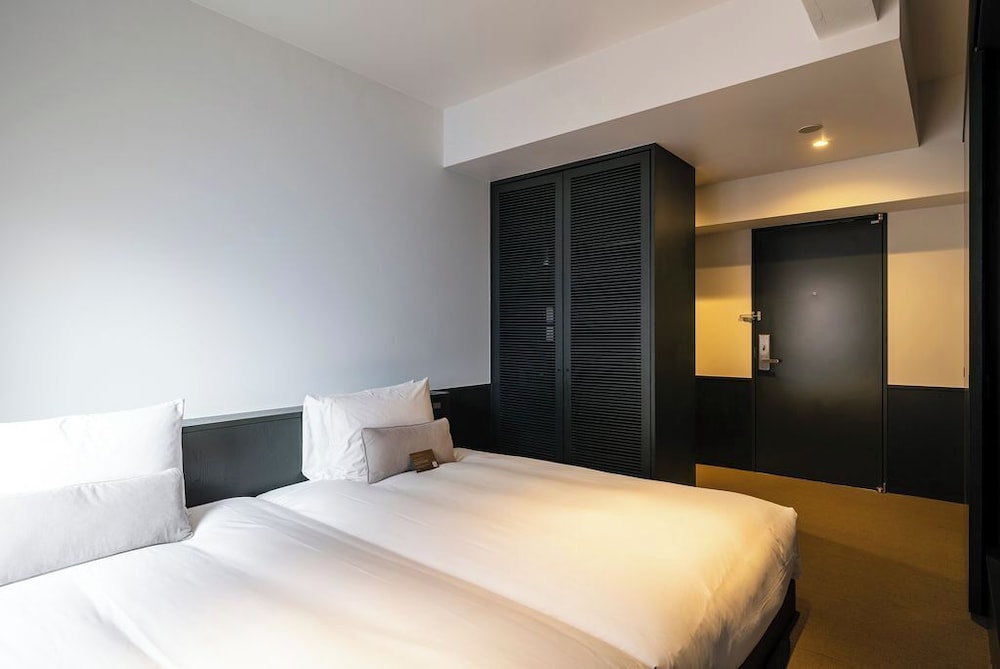 Ddd Hotel 13/66
