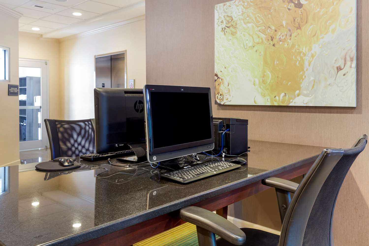 Best Western Plus Cary Inn - Nc State 15/24