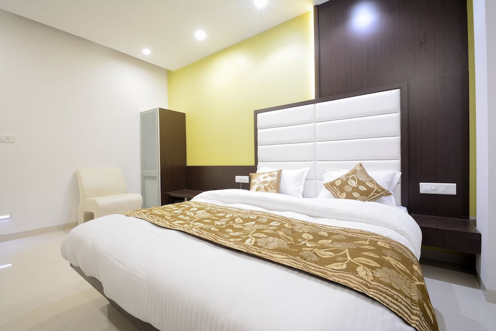 HOTEL ONE UP 47/69