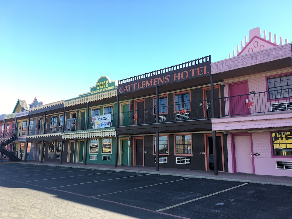 Big Texan Motel 2/50