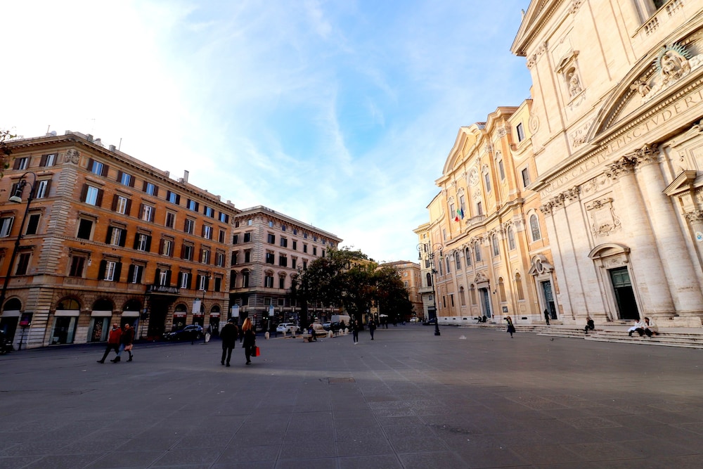 Wonder Lovely Navona 37/50