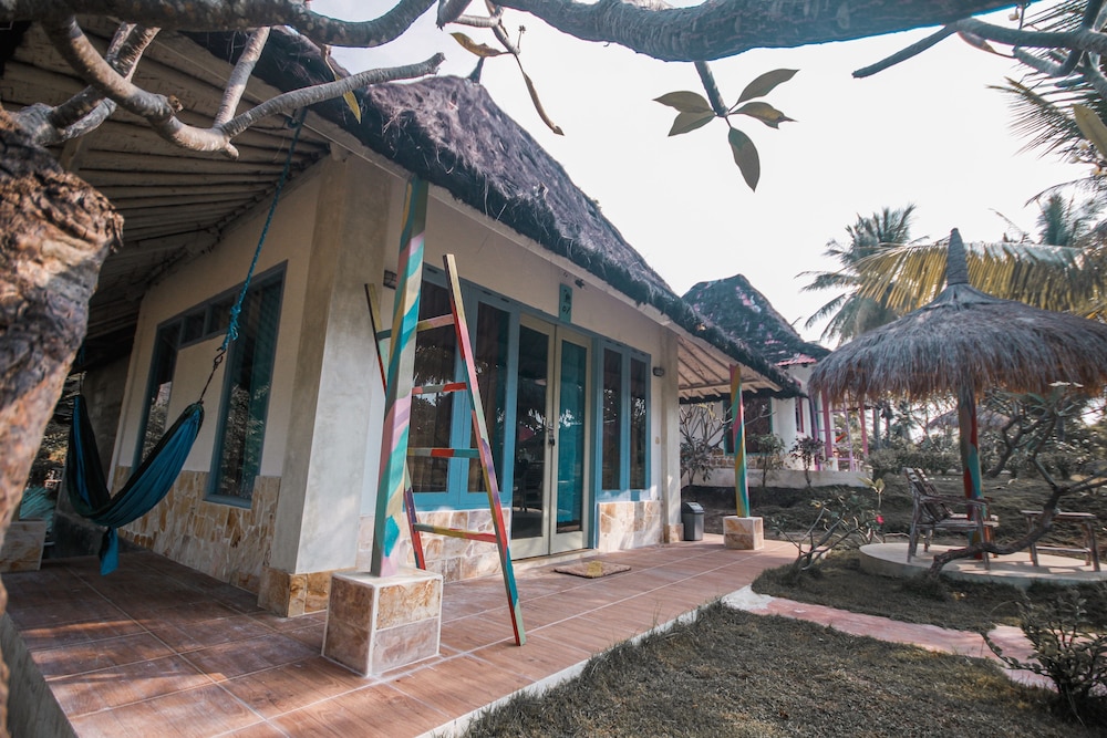 Segar Village 写真1