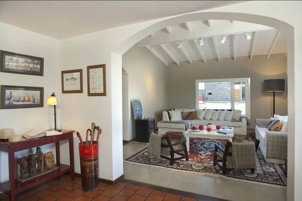 La Posada Hotel 20/50