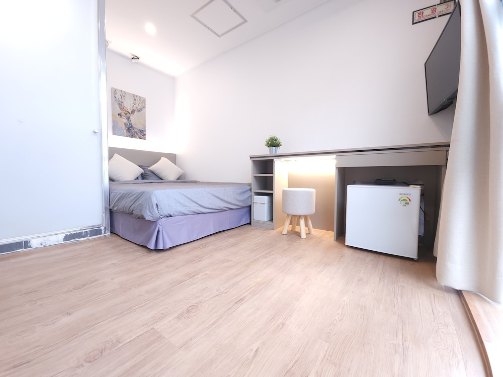 OYO Hostel Myeongdong 2 33/75