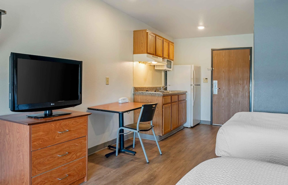 Extended Stay America Select Suites - Indianapolis - Lawrence 42/56