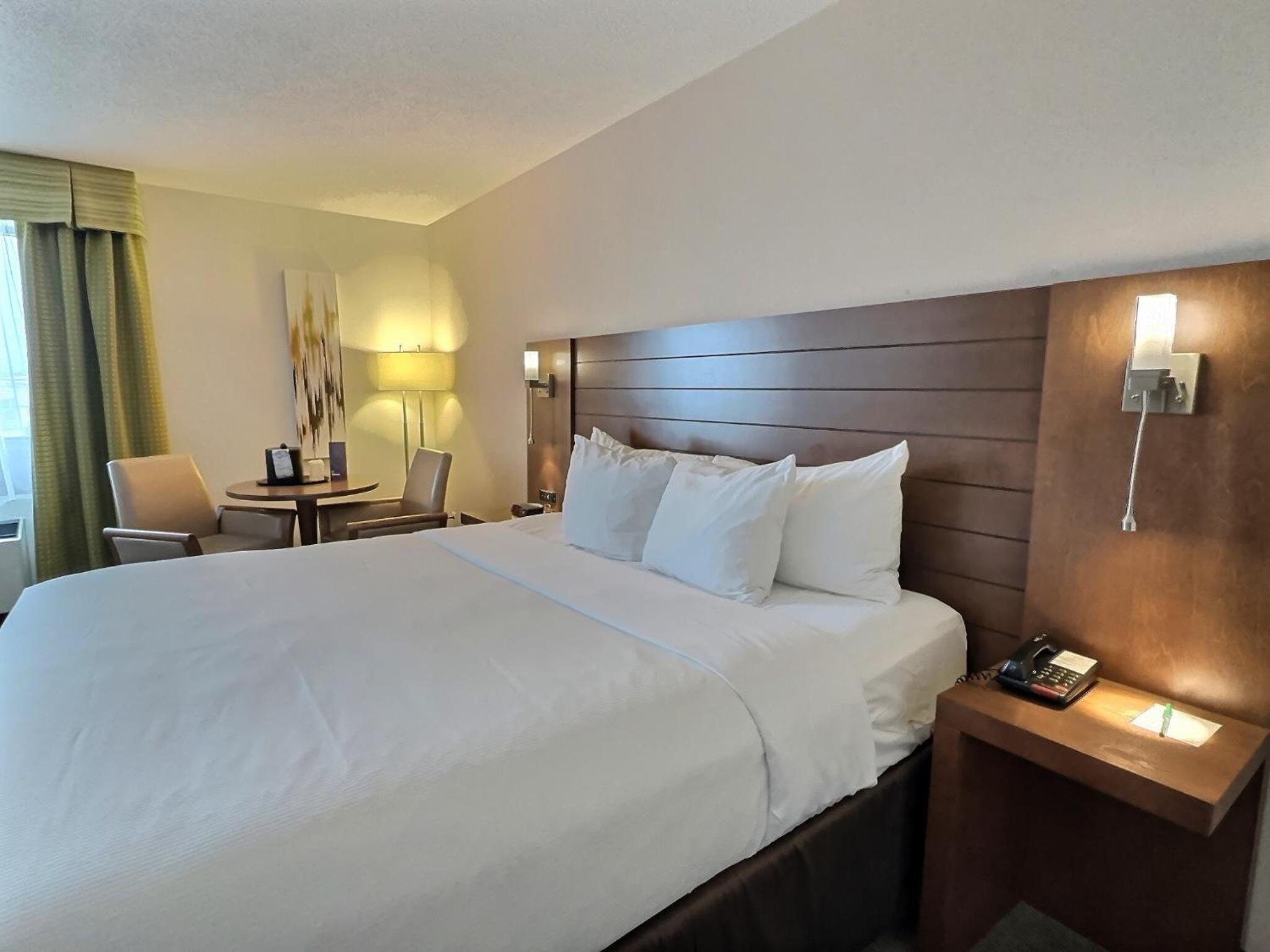 غرفة بسرير كينج، Quality Inn Rouyn-Noranda 3/10