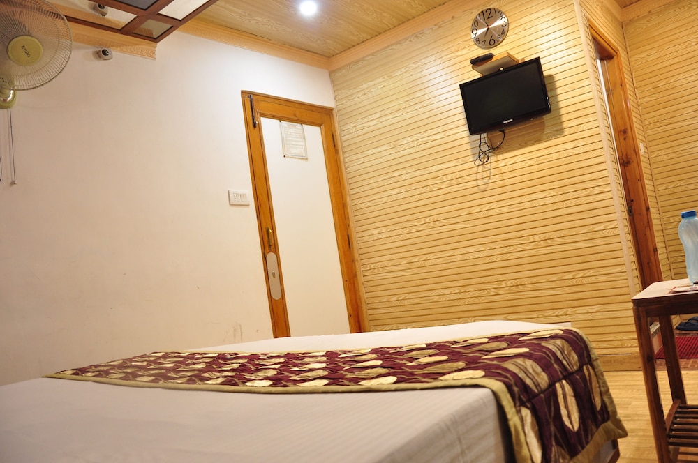 Hotel Sidharath 21/33