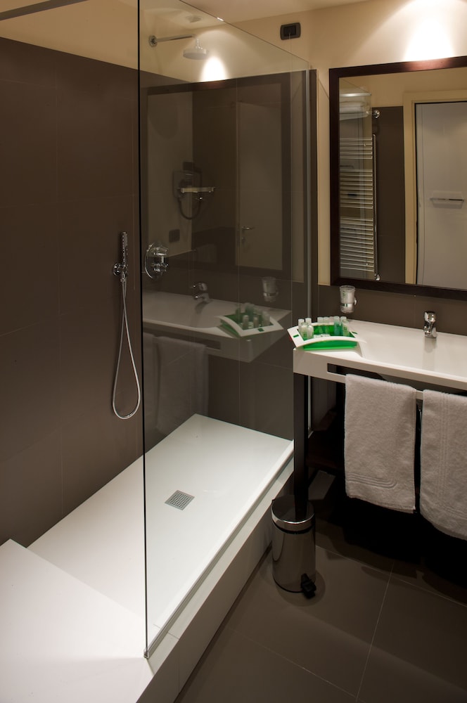 Grand Hotel Mattei 43/47