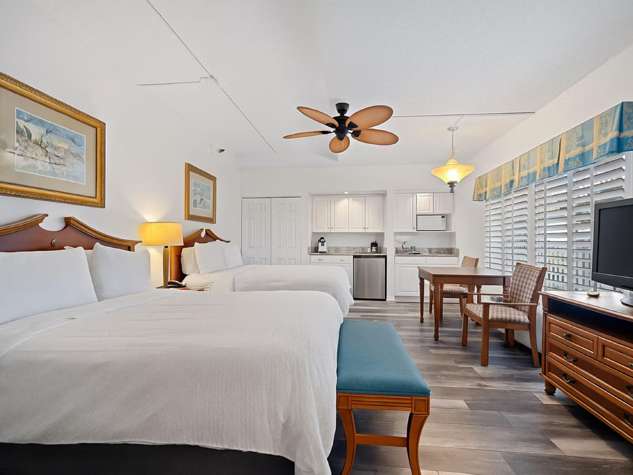 Room, Quadruple, Accessible