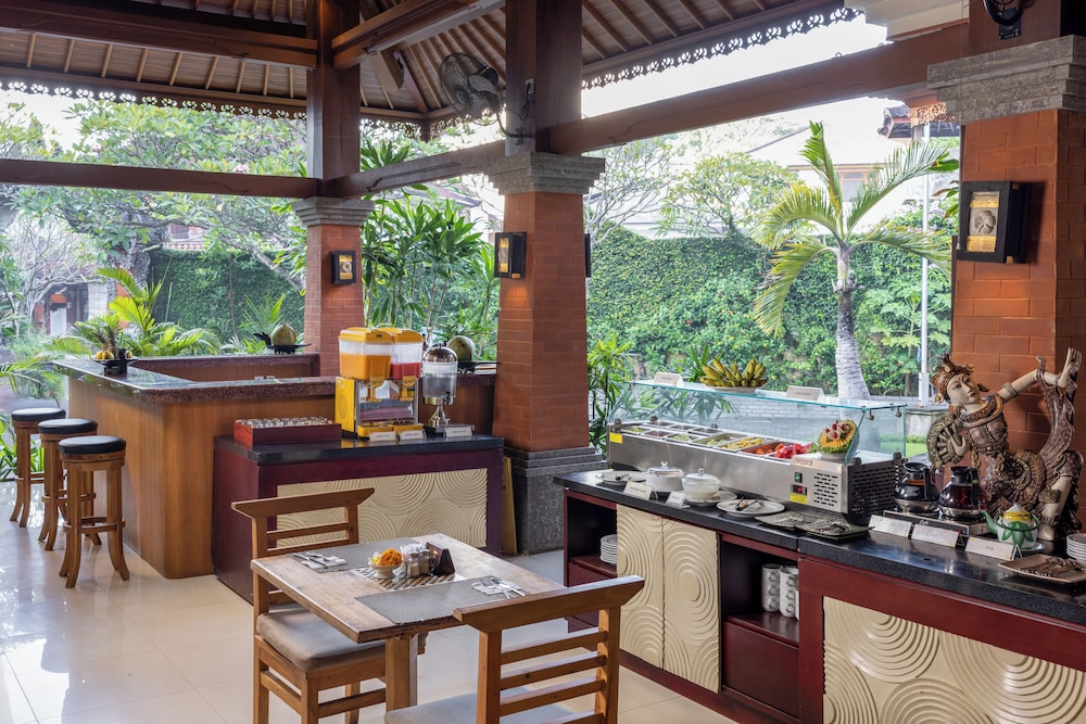 Adi Dharma Hotel Kuta 45/67