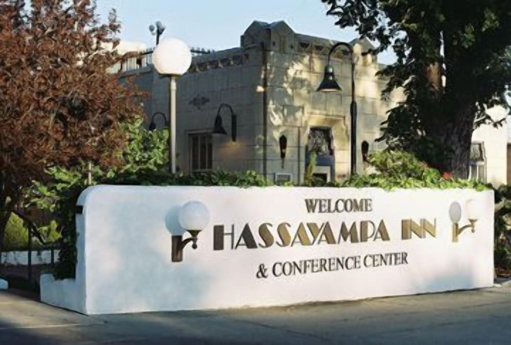 Hassayampa Inn 10/61