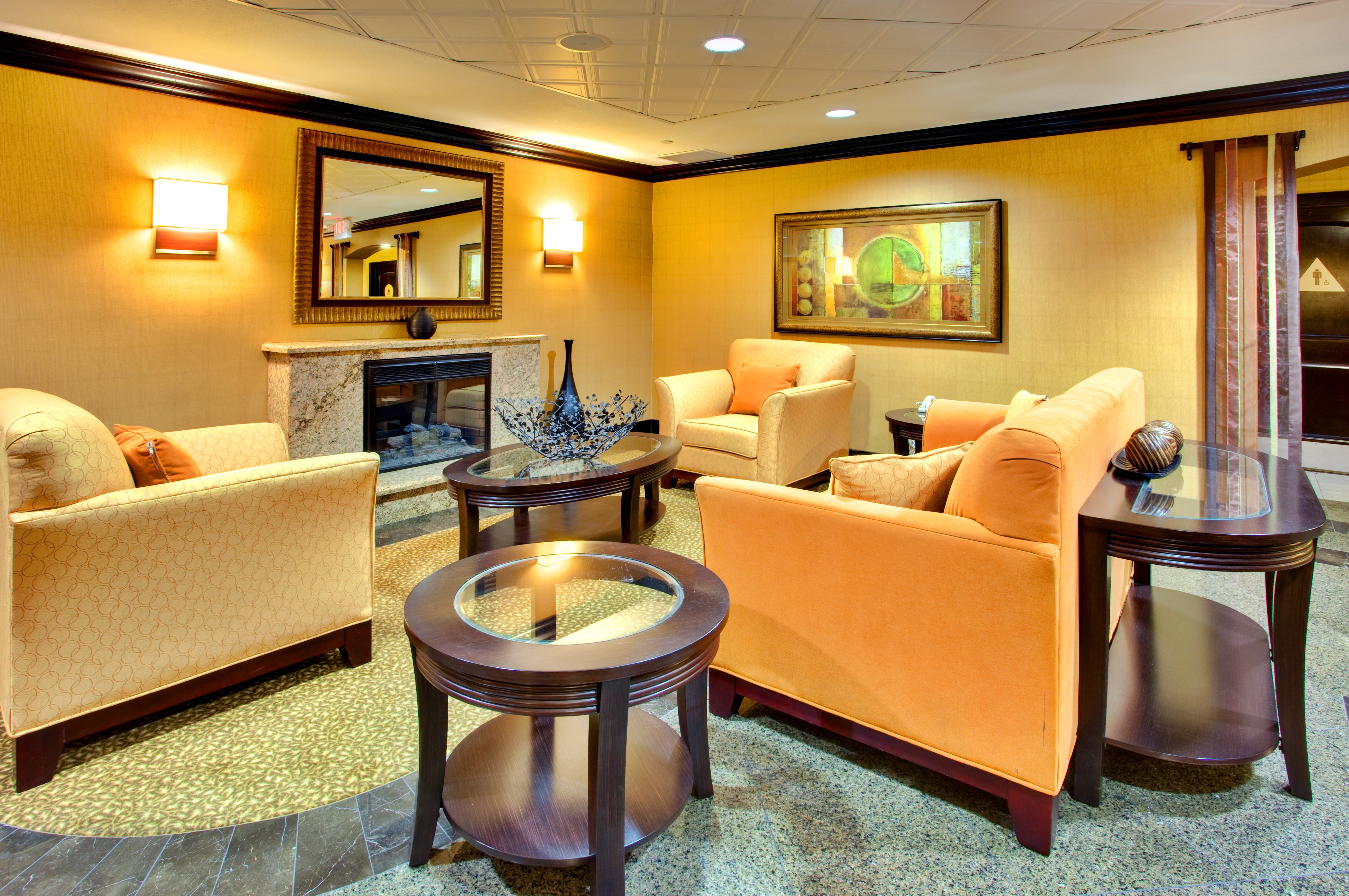 Holiday Inn Express La Mesa Near SDSU 46/72