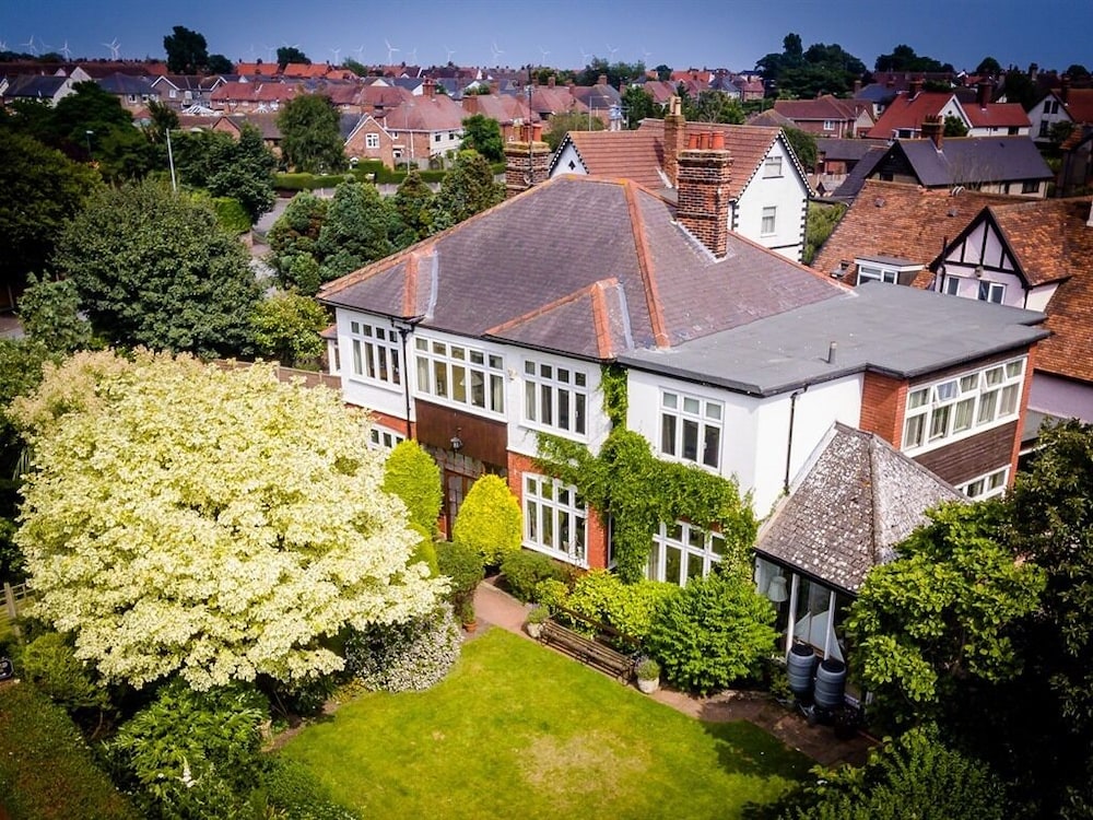 Barnard House 25/27