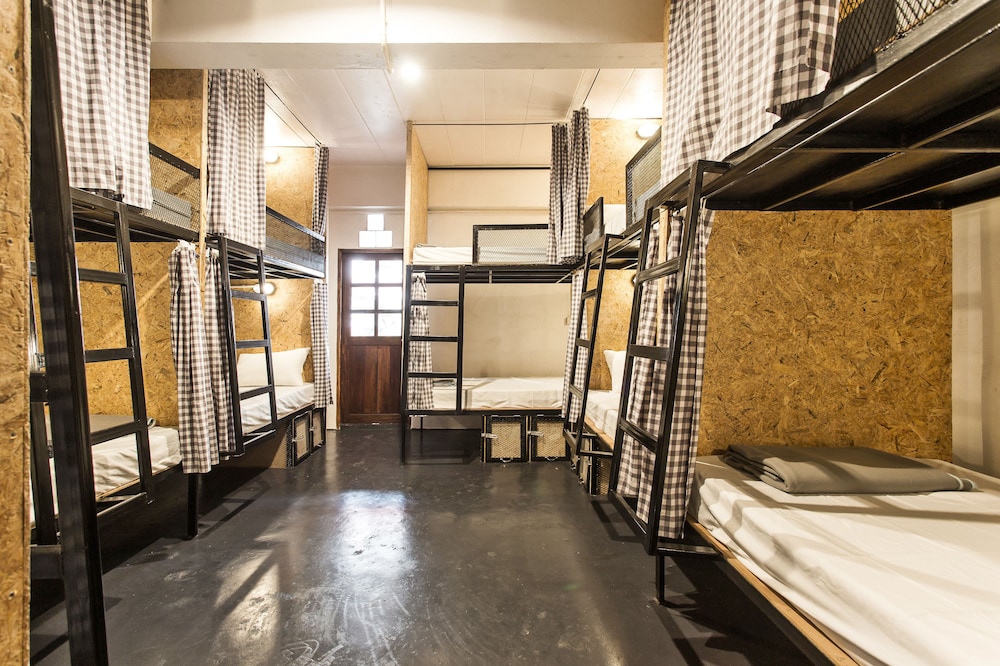 Stockhome Hostel Ayutthaya 17/30