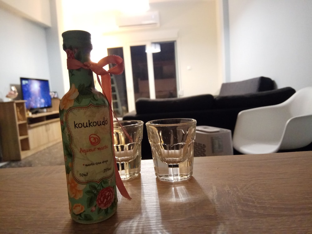 Grandma Vasiliki Rooms To Let 31/55