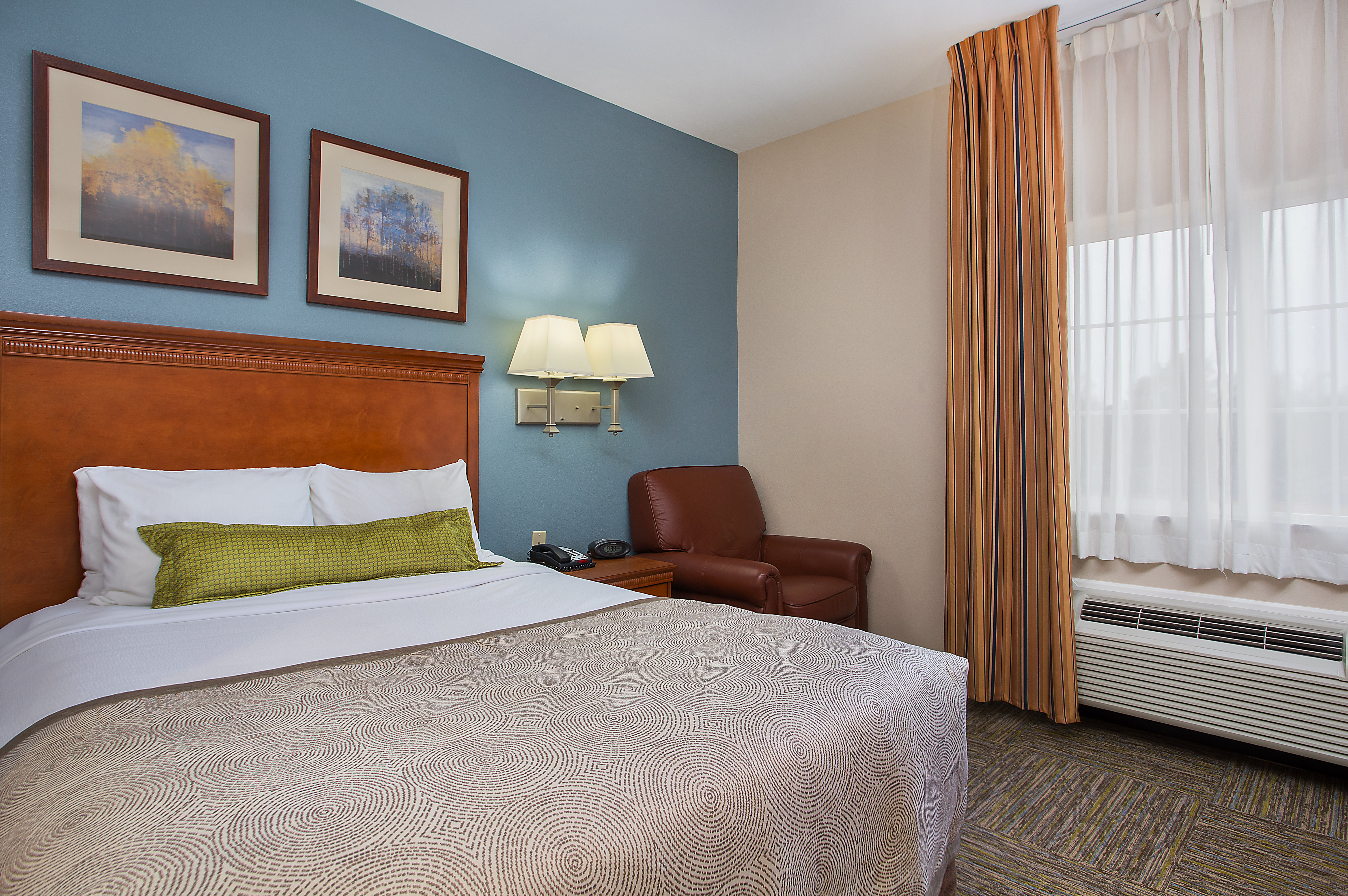 Candlewood Suites Tuscaloosa 26/77