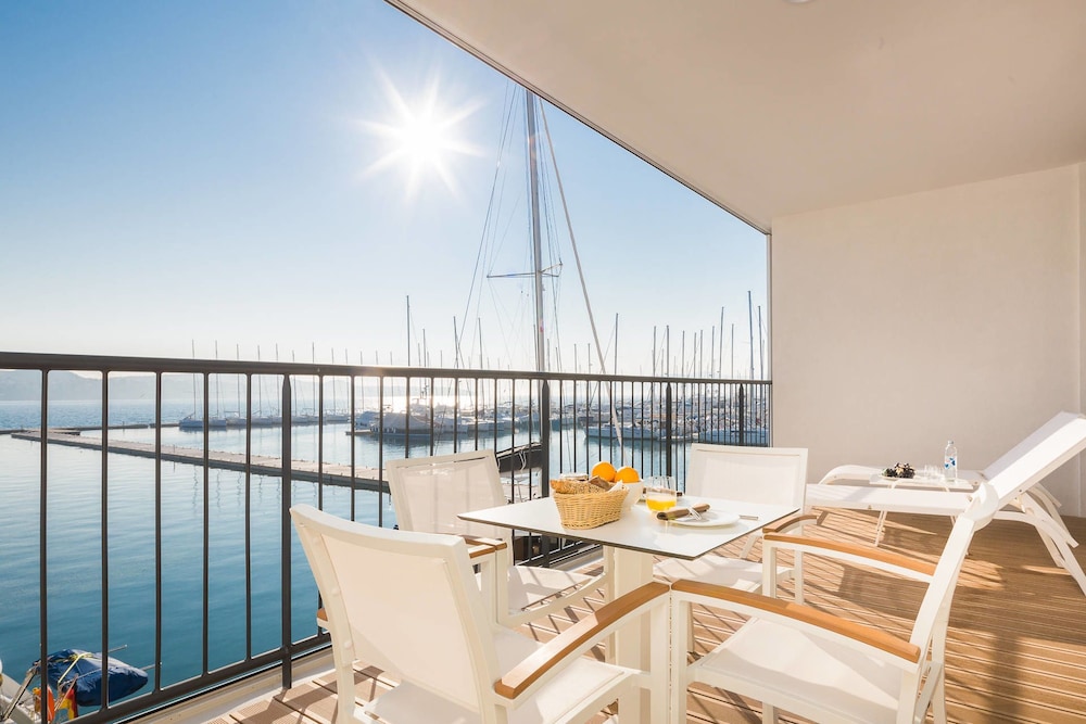 Marina Baotic Apartments 24/50
