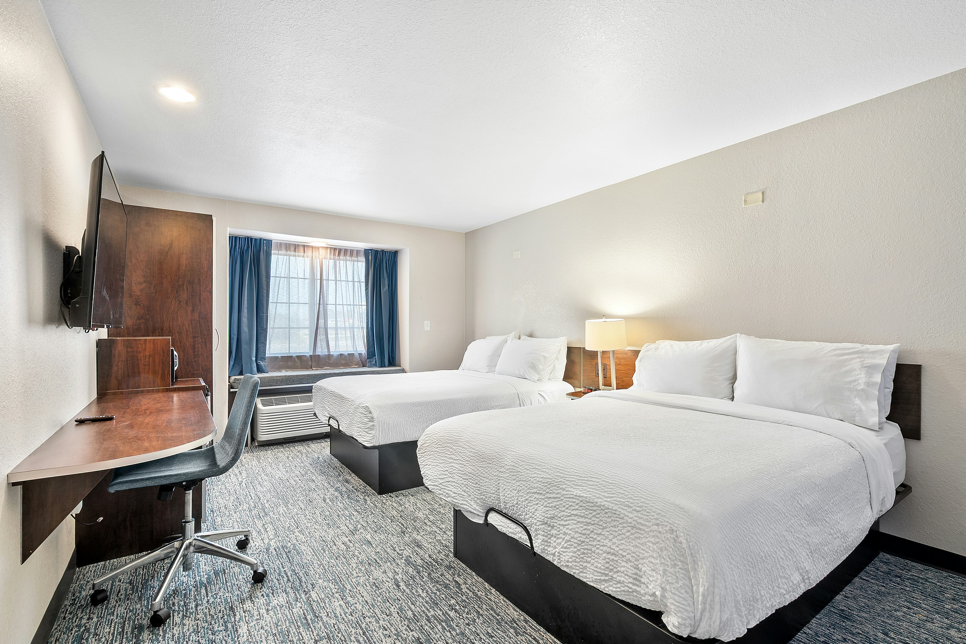Microtel Inn Suites By Wyndham Gonzales 27/68