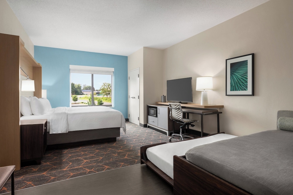 Standard, King Bed, Trundle Bed
