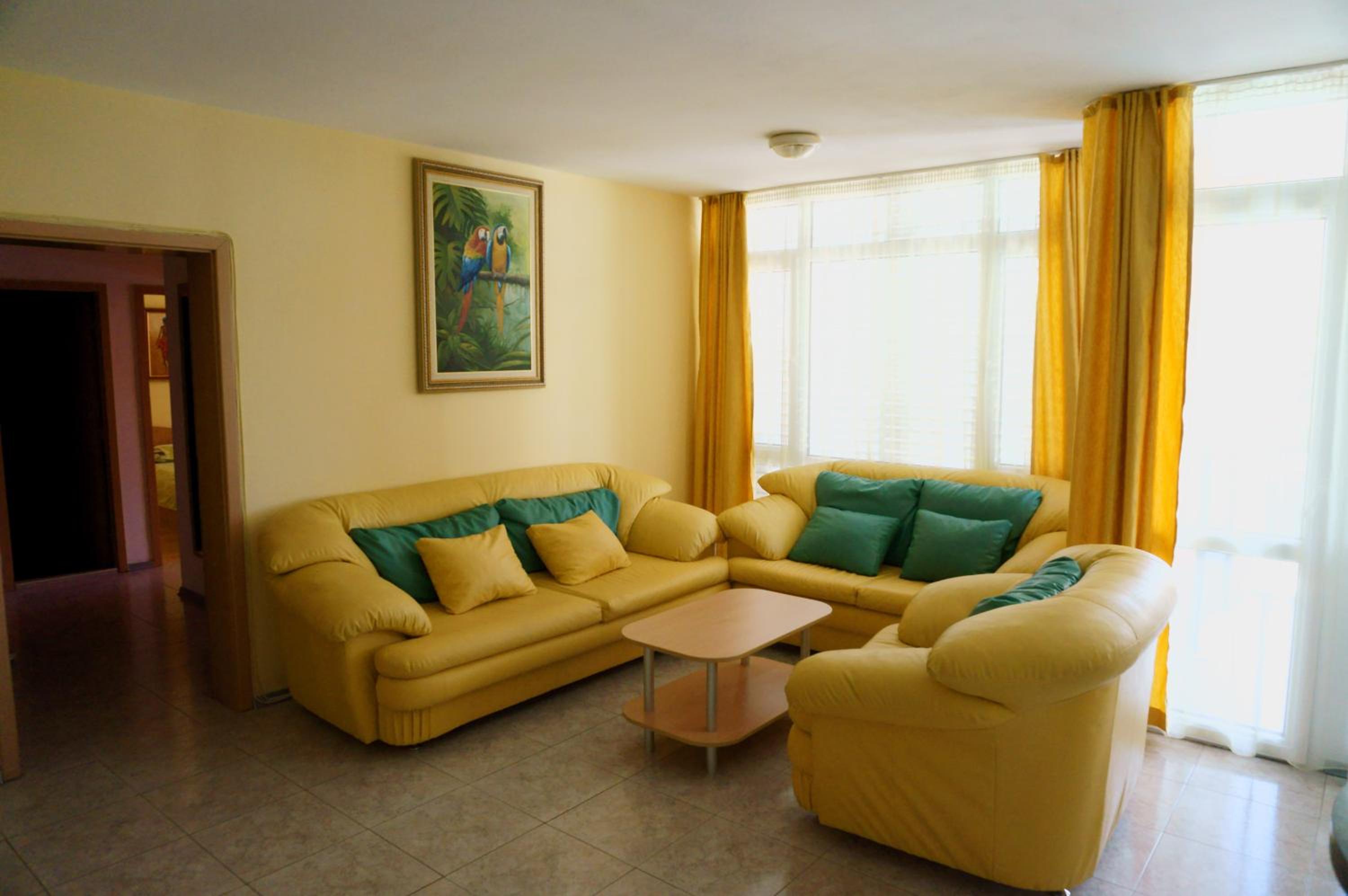 Elite Apartments 34/55
