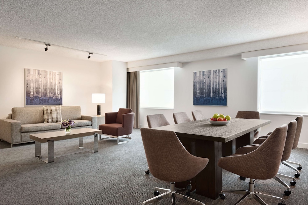 Hyatt Regency Schaumburg Chicago 40/79