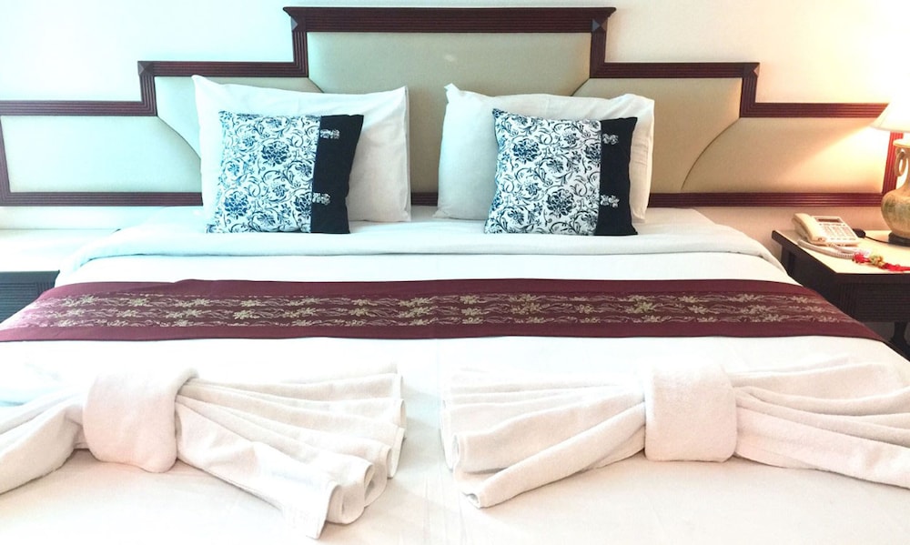 Mei Zhou Phuket Hotel 22/67