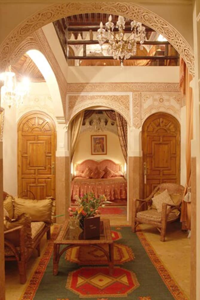 Riad Catalina 34/45